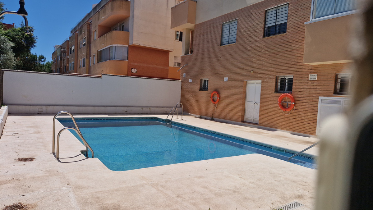 Appartement te koop in Estepona | 3 slaapkamers H5382376