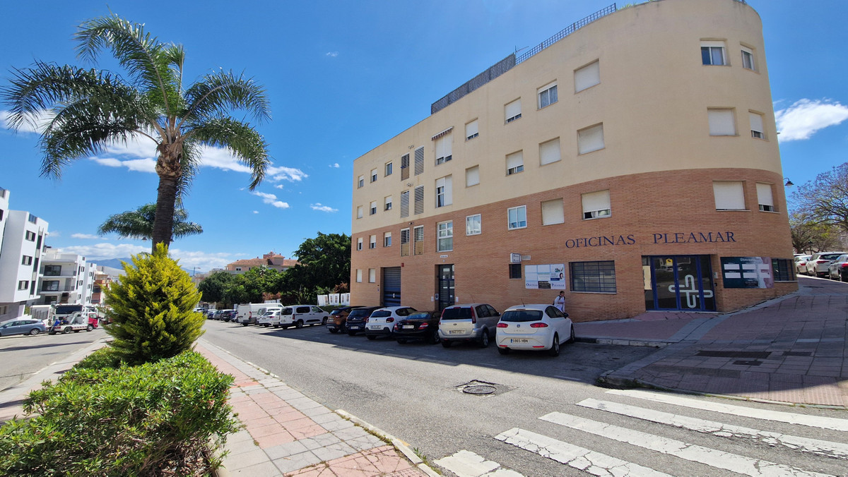 Appartement te koop in Estepona | 3 slaapkamers H5382376