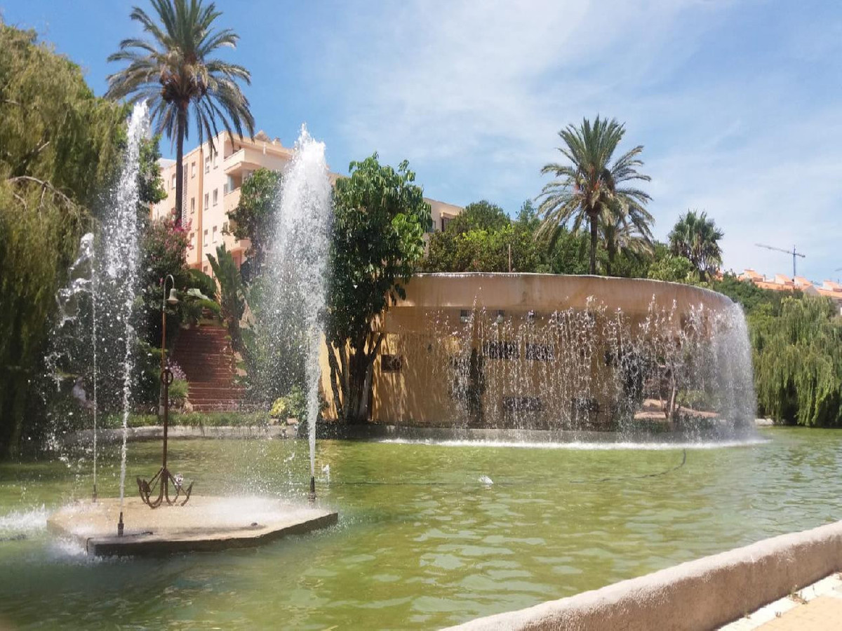Appartement te koop in Estepona | 3 slaapkamers H5382376