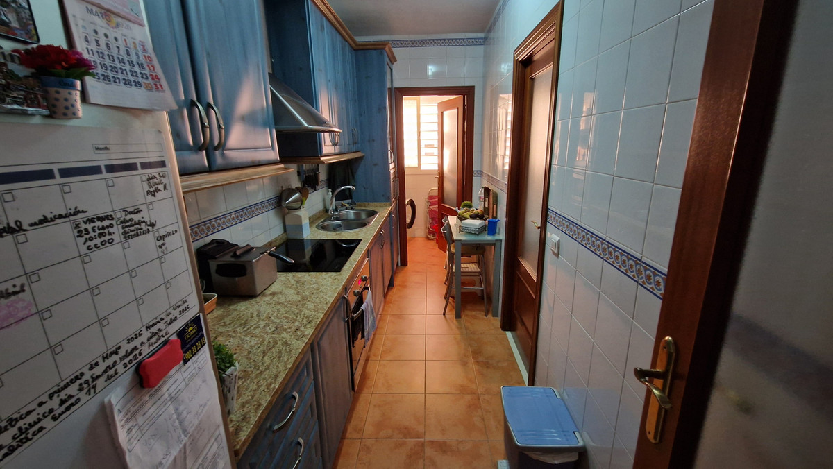 Appartement te koop in Estepona | 3 slaapkamers H5382376