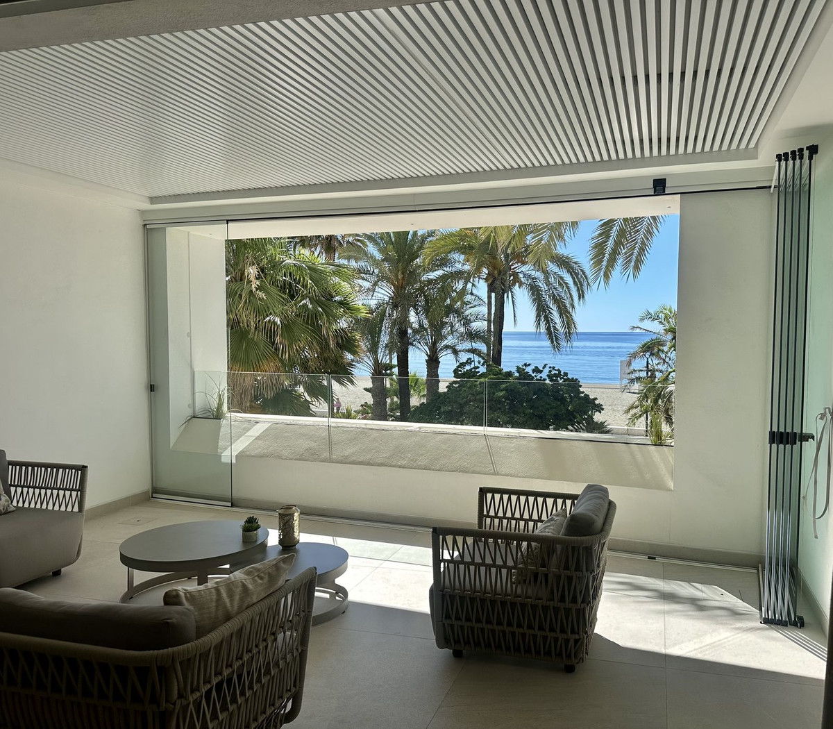 Appartement te koop in Estepona | 3 slaapkamers H5382736