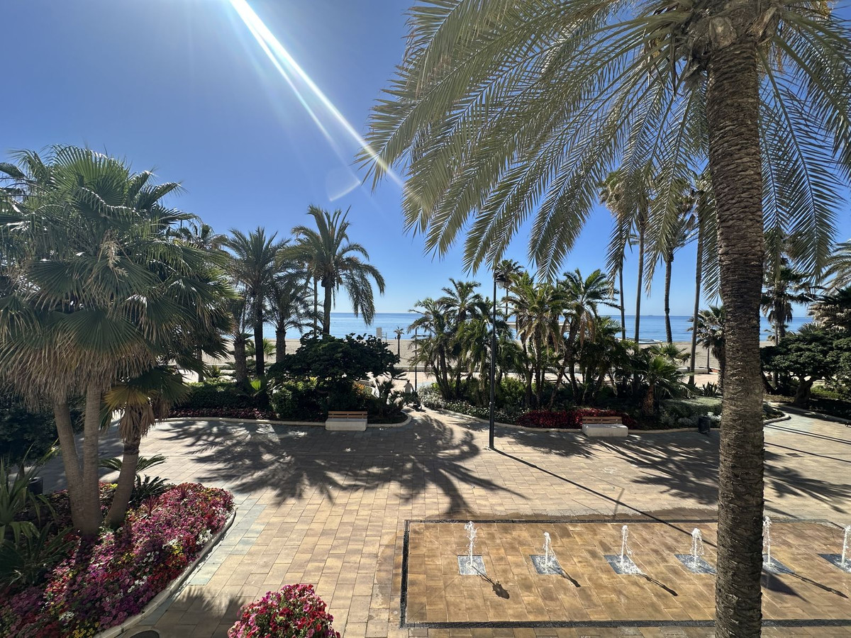 Appartement te koop in Estepona | 3 slaapkamers H5382736