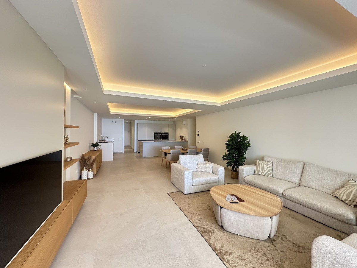 Appartement te koop in Estepona | 3 slaapkamers H5382736
