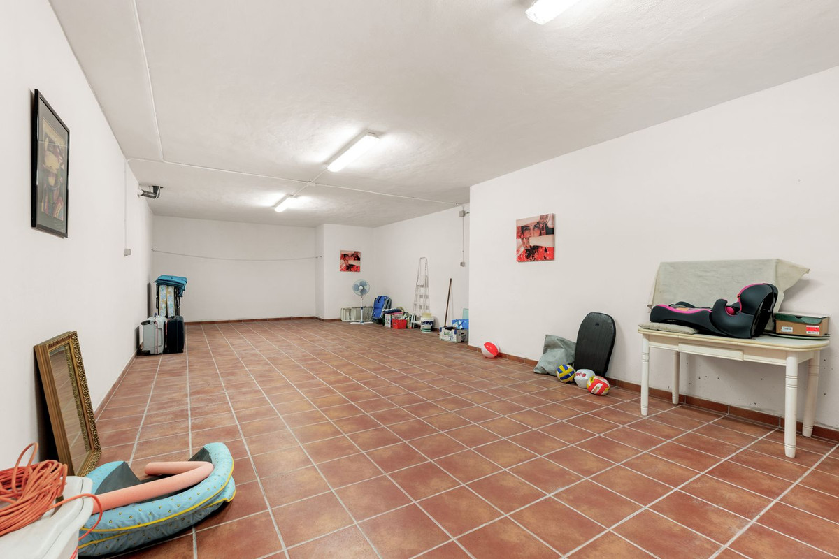 Appartement te koop in Estepona | 2 slaapkamers H5382901