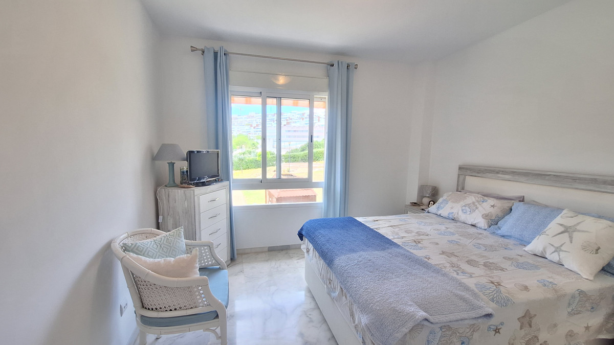 Appartement te koop in Estepona | 3 slaapkamers H5383261