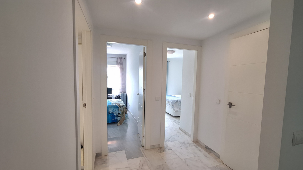 Appartement te koop in Estepona | 3 slaapkamers H5383261