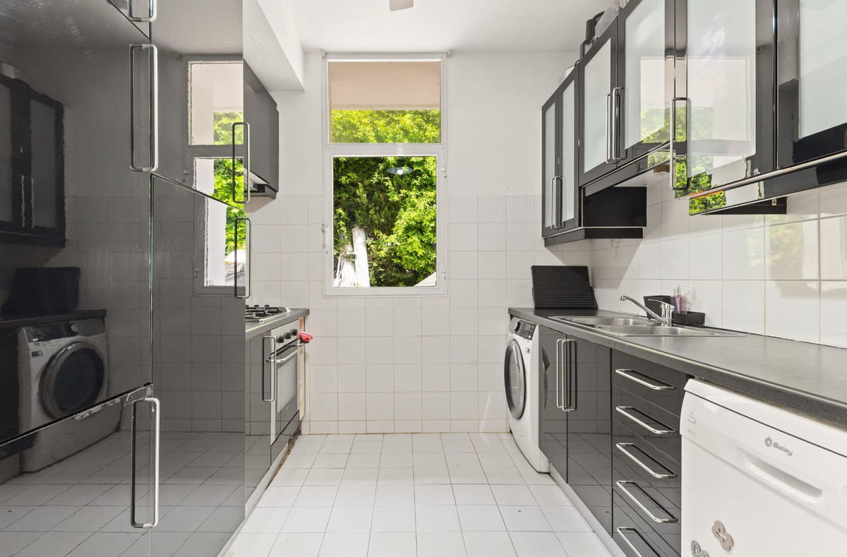 Huis te koop in Estepona | 3 slaapkamers H5388157