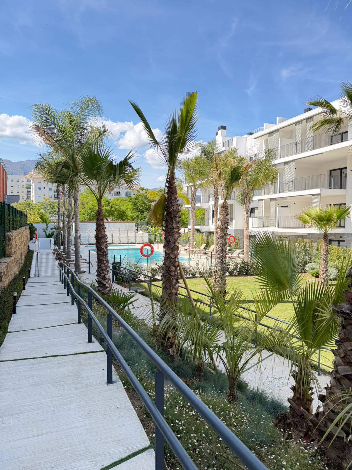 Appartement te koop in Estepona | 2 slaapkamers H5388343