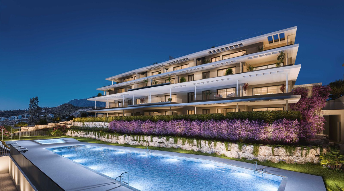 Appartement te koop in Estepona | 2 slaapkamers H5388766