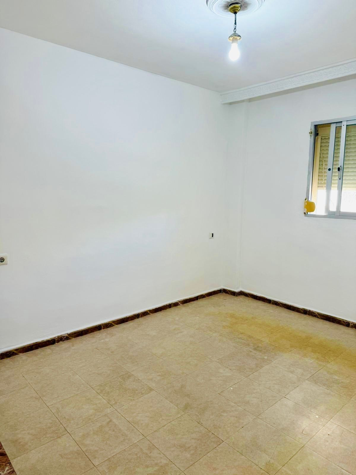 Appartement te koop in Estepona | 3 slaapkamers H5388976