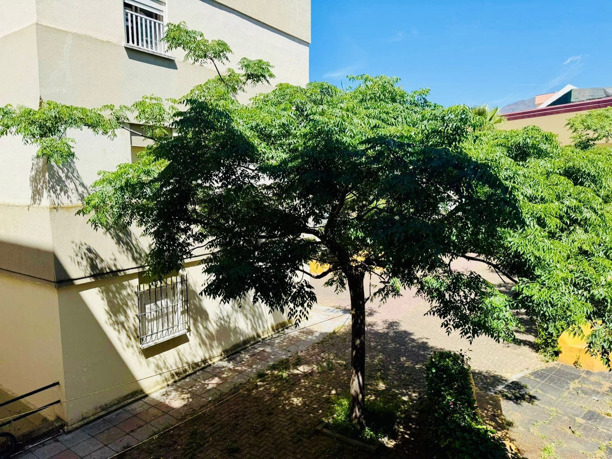 Appartement te koop in Estepona | 3 slaapkamers H5388976