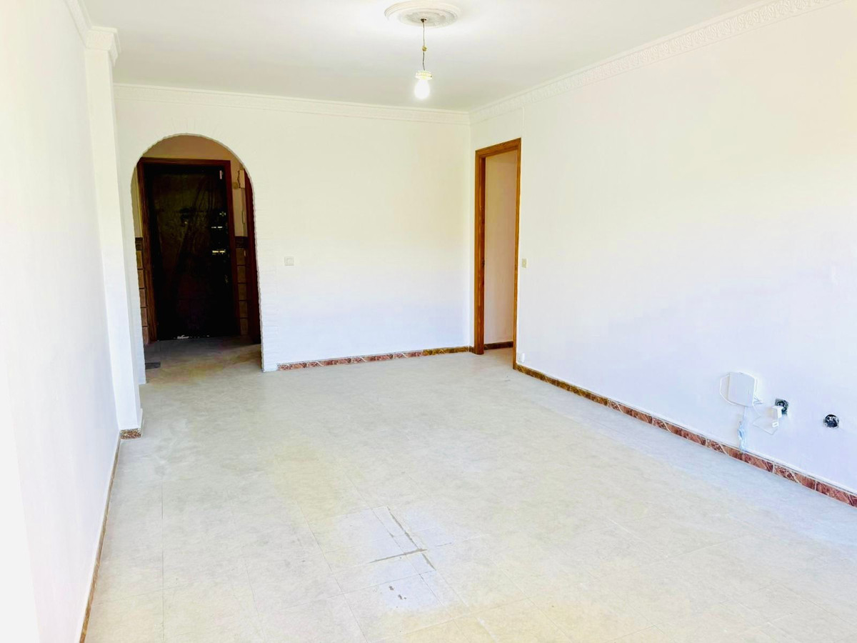 Appartement te koop in Estepona | 3 slaapkamers H5388976