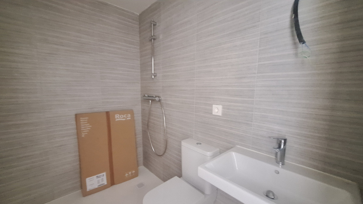 Appartement te koop in Estepona | 3 slaapkamers H5389483