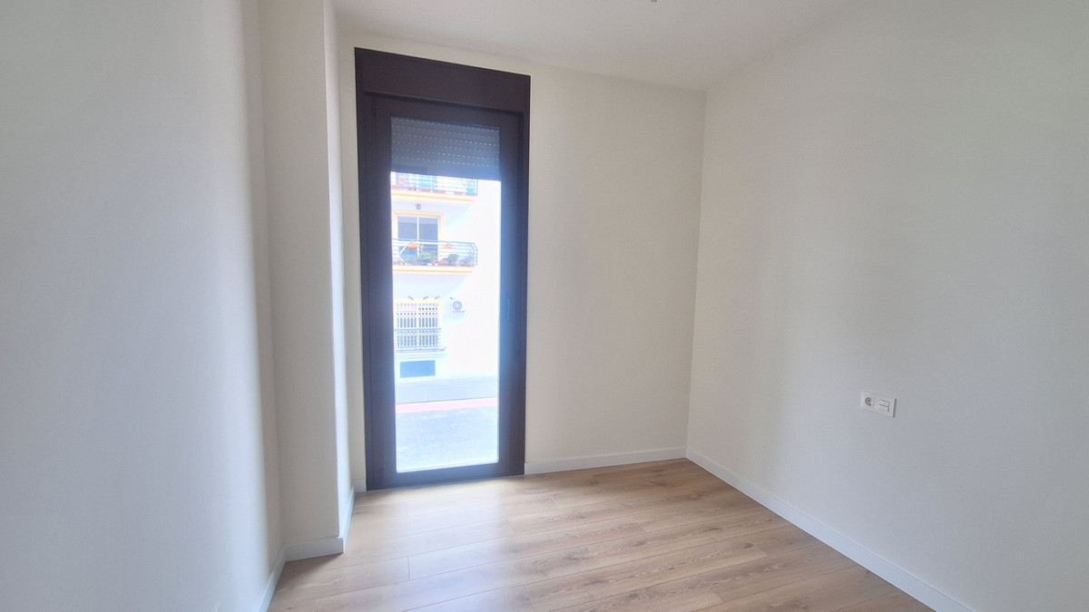 Appartement te koop in Estepona | 3 slaapkamers H5389483
