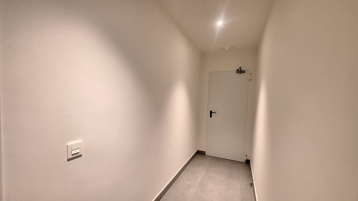 Appartement te koop in Estepona | 3 slaapkamers H5389483