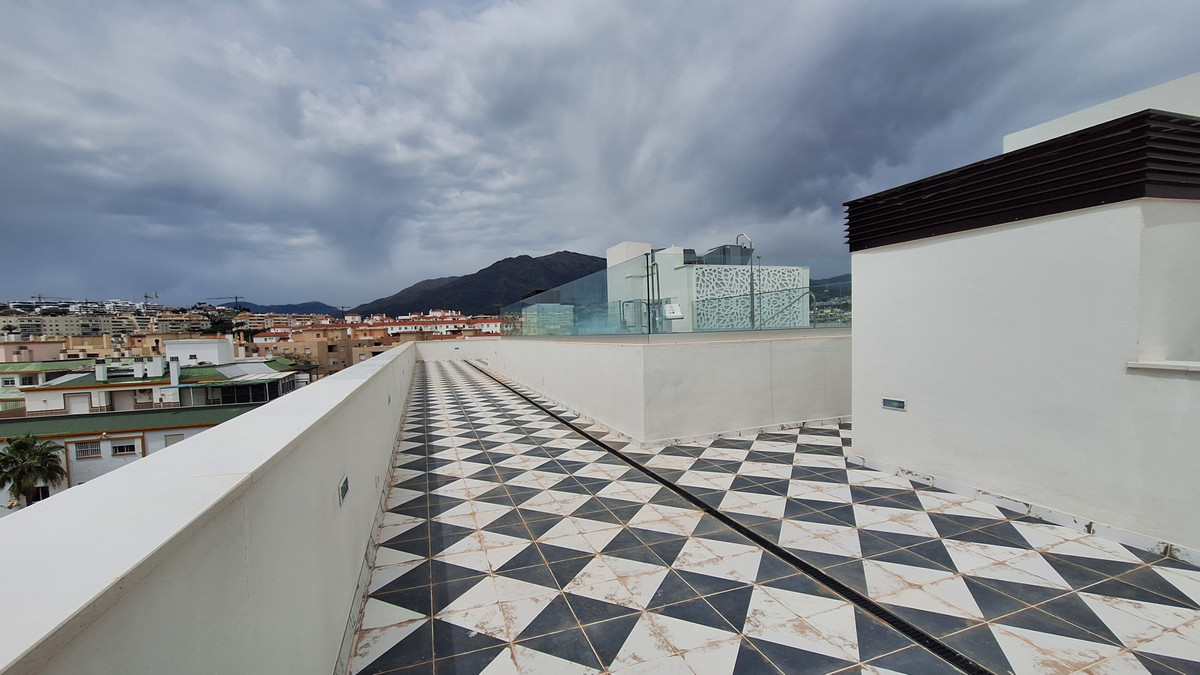 Appartement te koop in Estepona | 3 slaapkamers H5389483