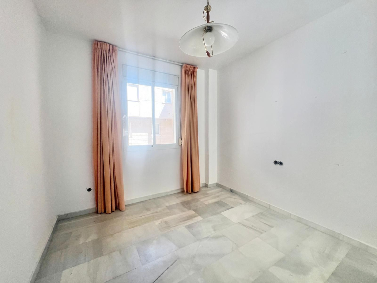 Appartement te koop in Estepona | 3 slaapkamers H5390110