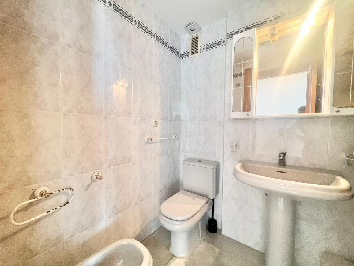 Appartement te koop in Estepona | 3 slaapkamers H5390110