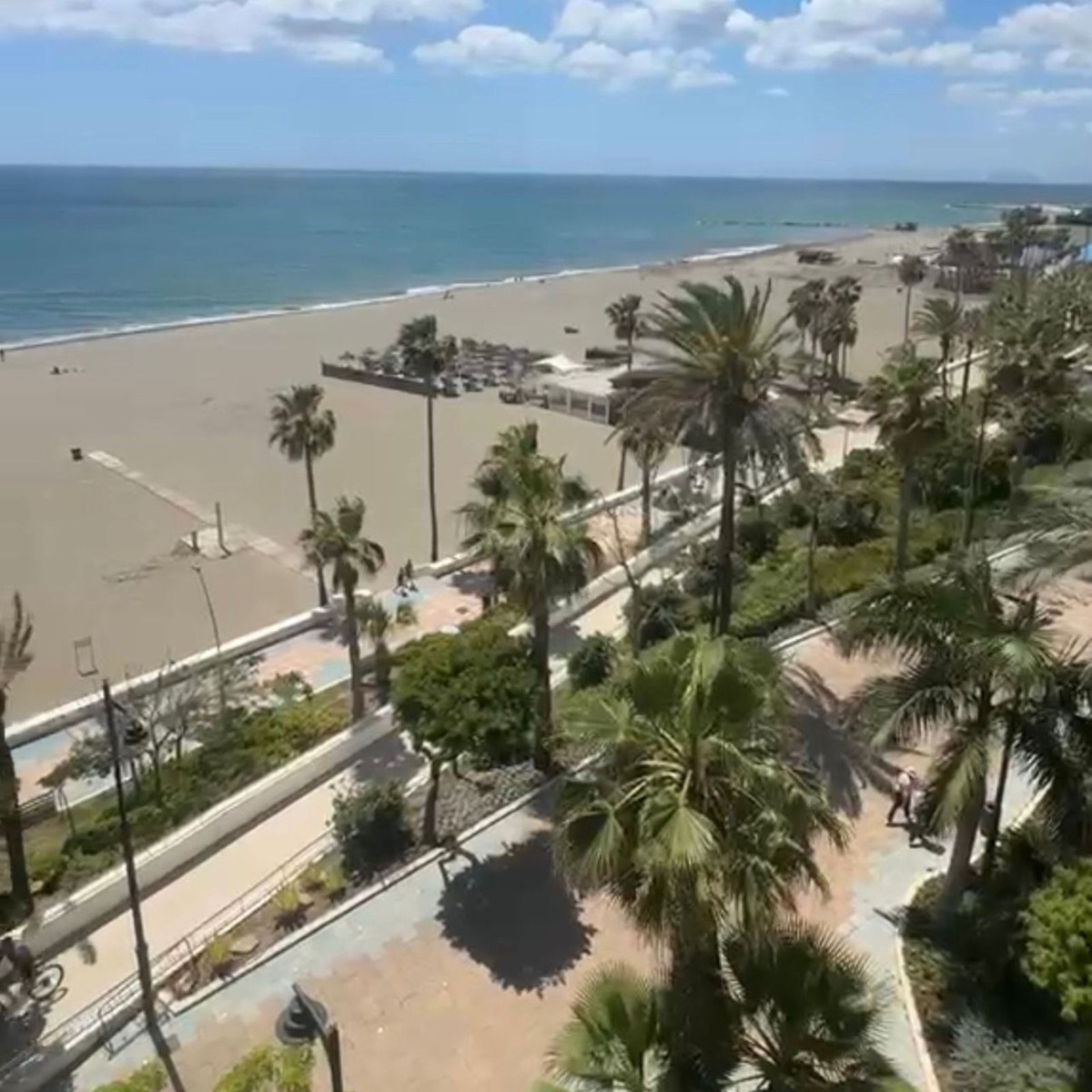 Appartement te koop in Estepona | 3 slaapkamers H5390110