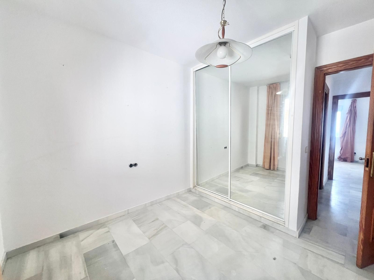 Appartement te koop in Estepona | 3 slaapkamers H5390110