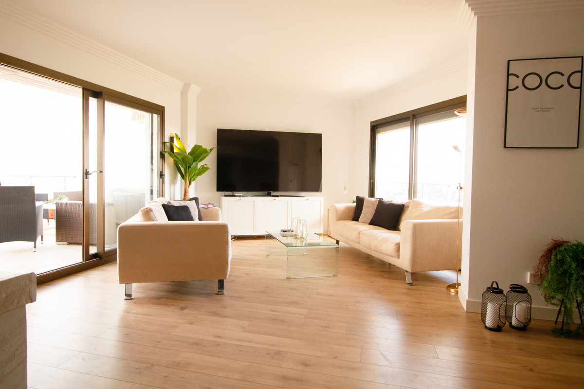 Penthouse te koop in Estepona | 2 slaapkamers H5391574