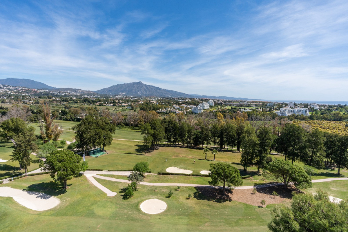 Penthouse te koop in Estepona | 2 slaapkamers H5391574