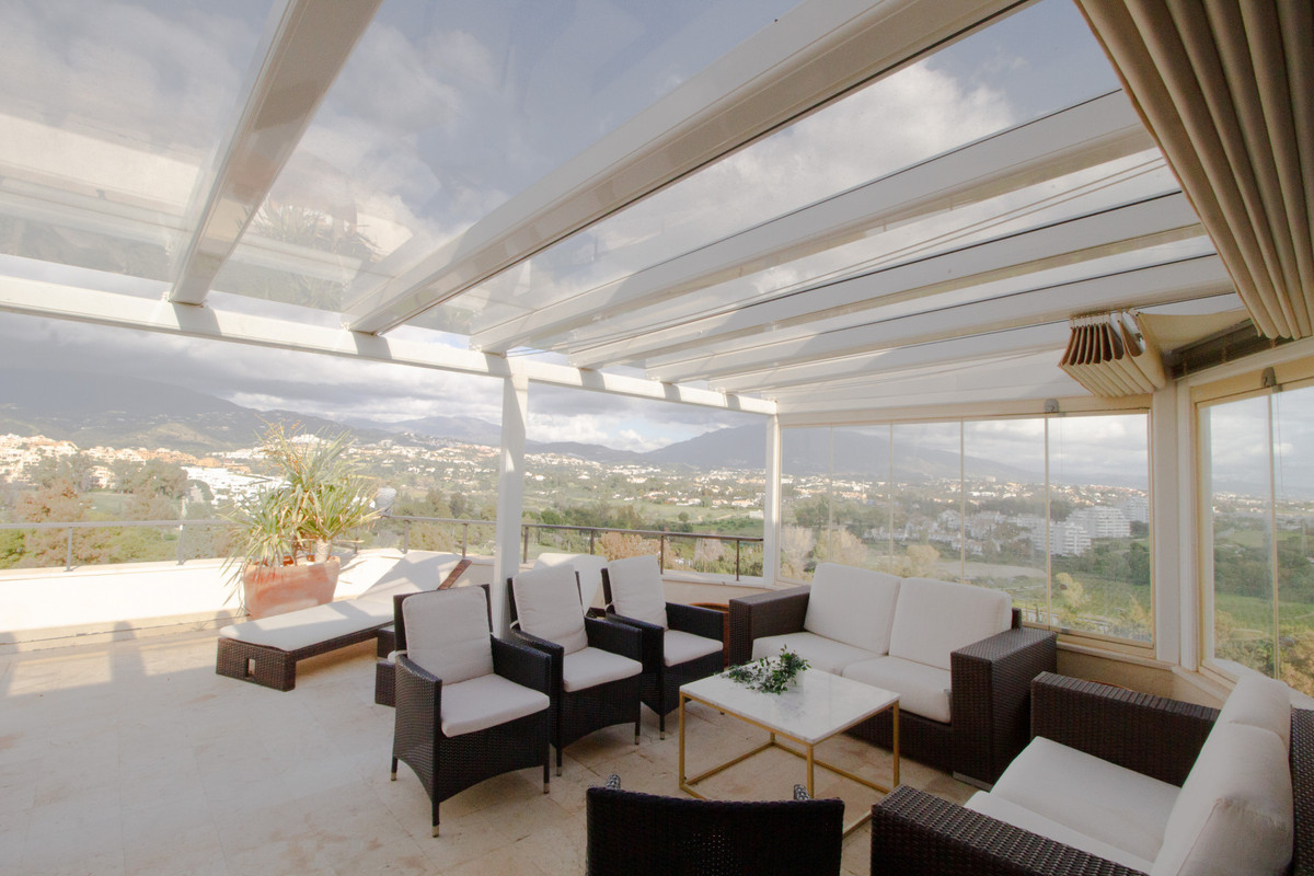 Penthouse te koop in Estepona | 2 slaapkamers H5391574