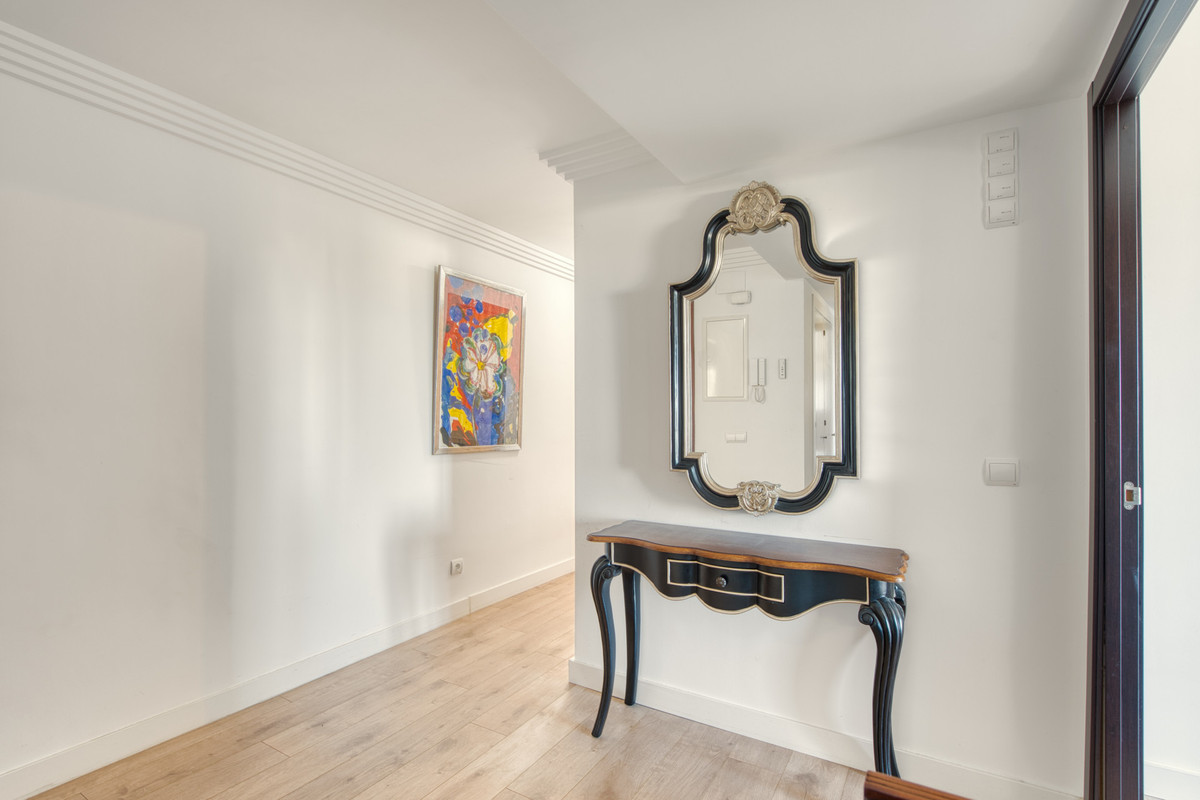 Penthouse te koop in Estepona | 2 slaapkamers H5391574