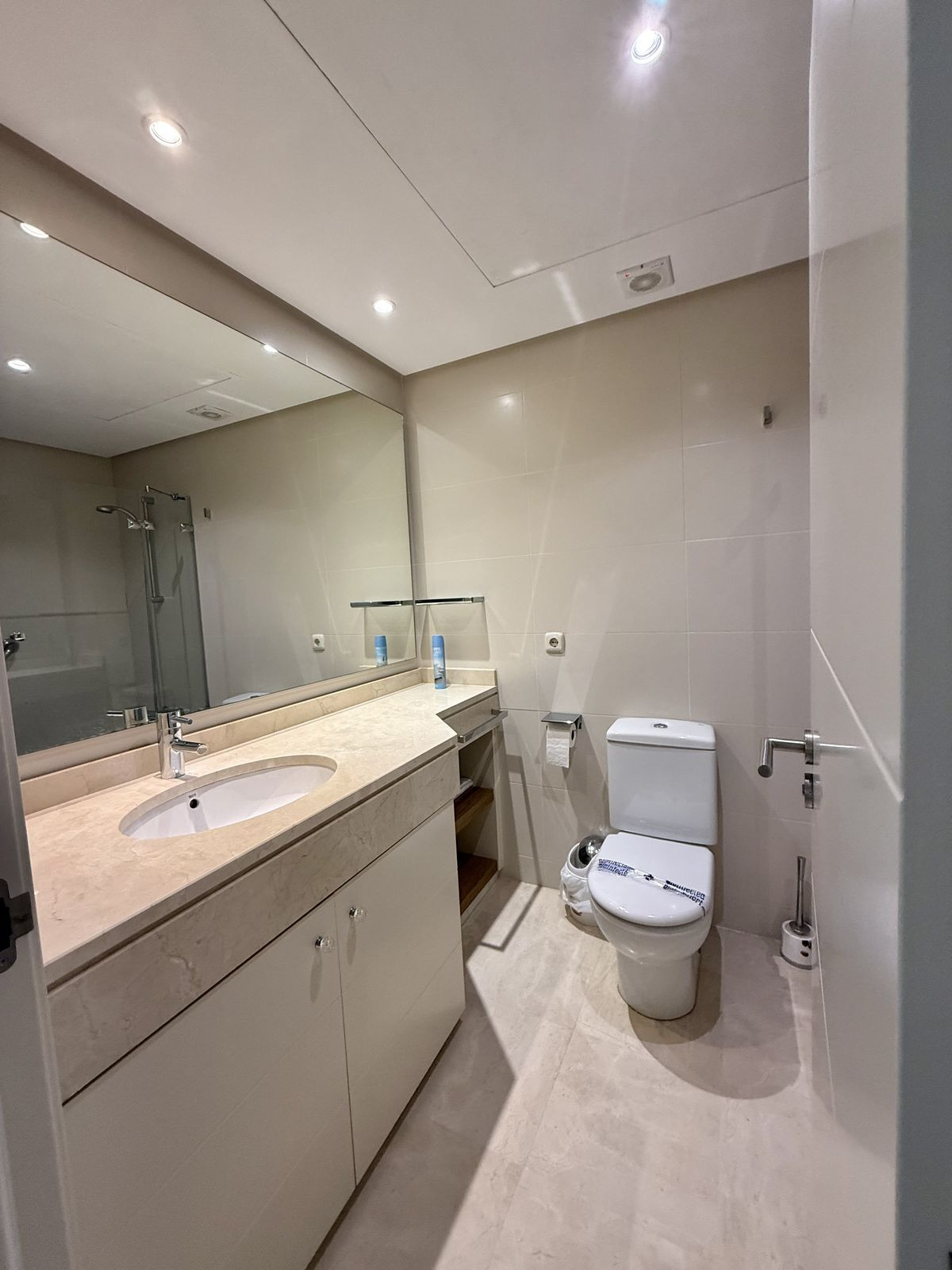 Appartement te koop in Estepona | 2 slaapkamers H5392996