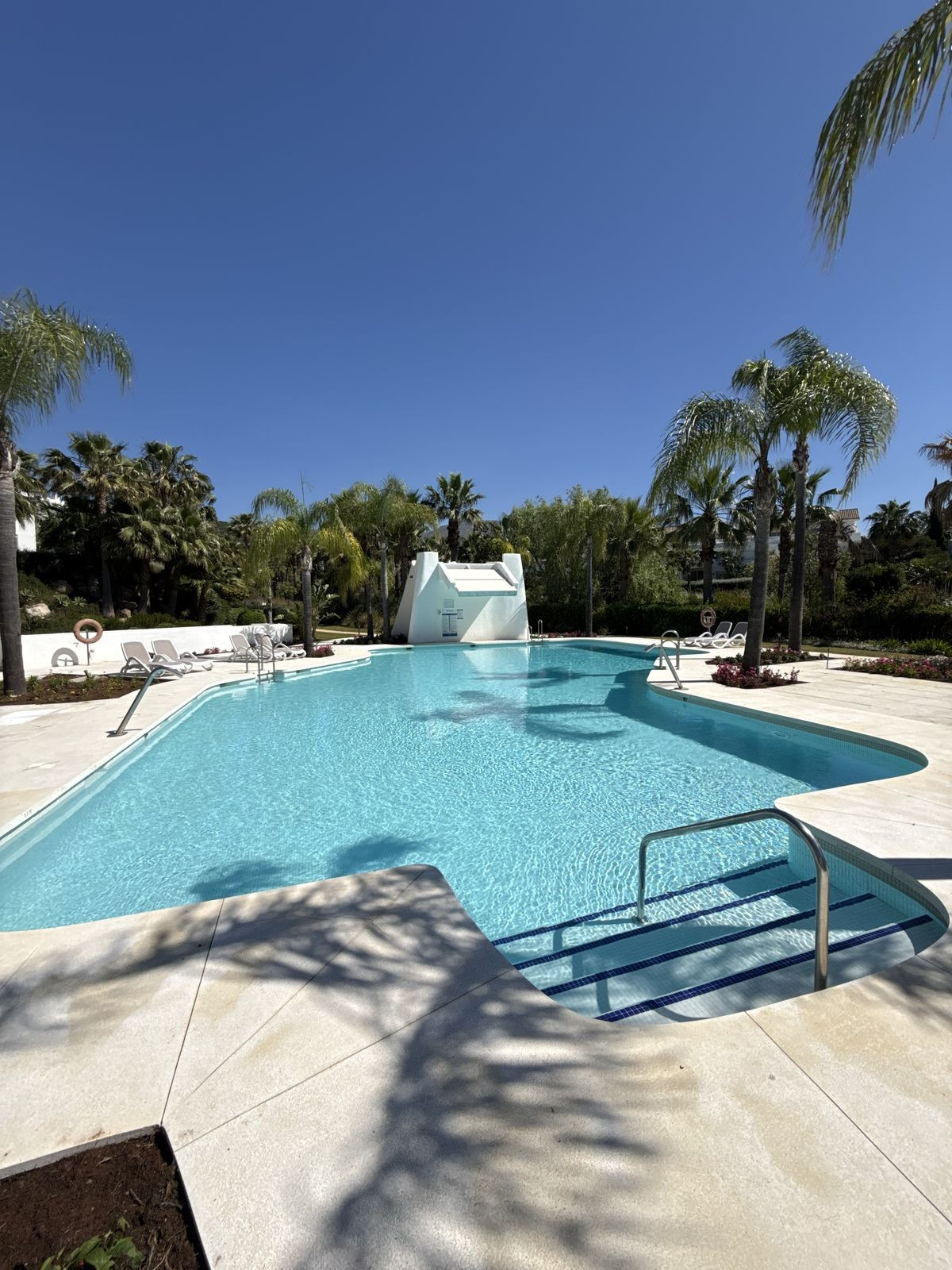 Appartement te koop in Estepona | 2 slaapkamers H5392996