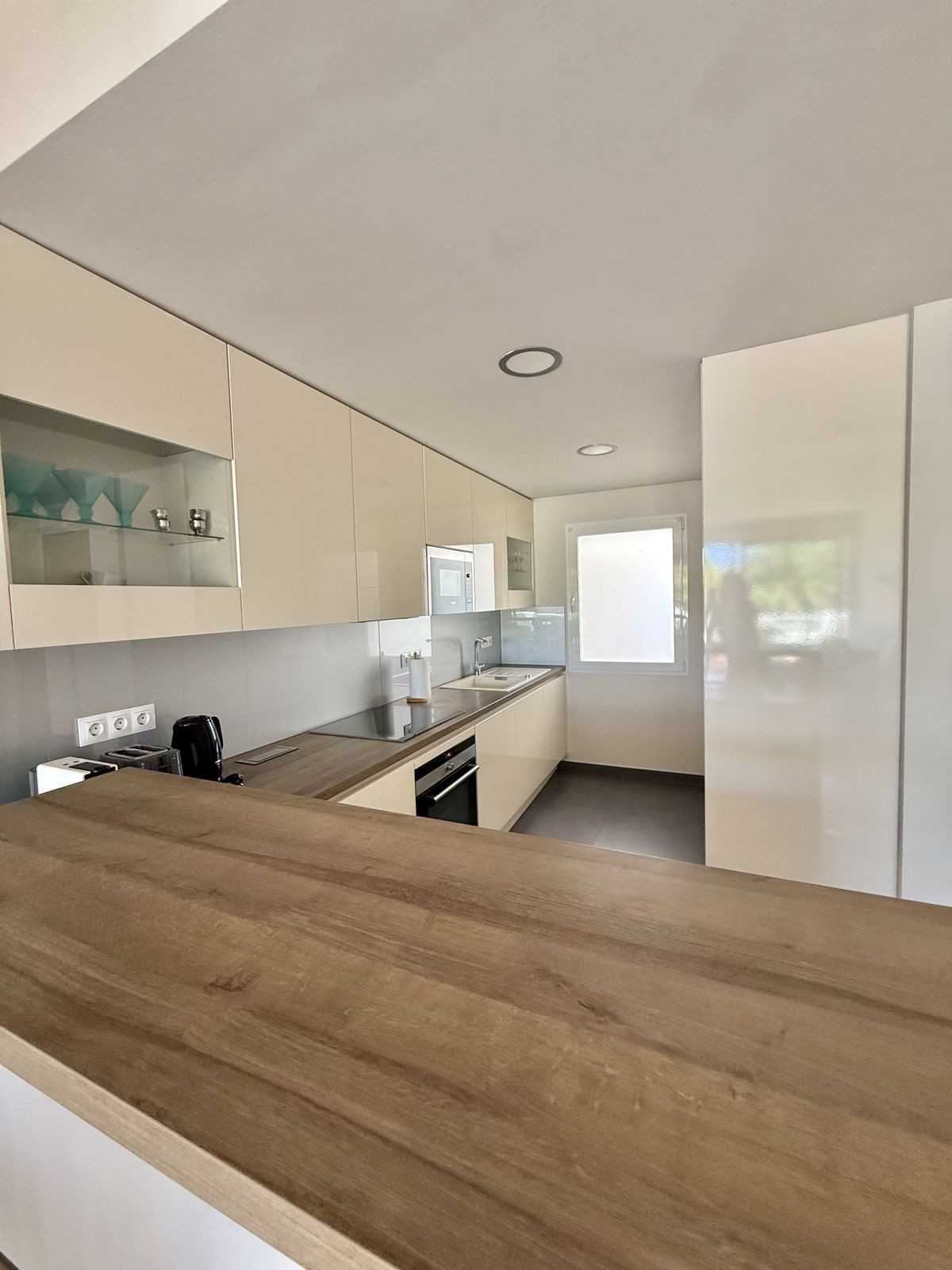 Appartement te koop in Estepona | 2 slaapkamers H5392996