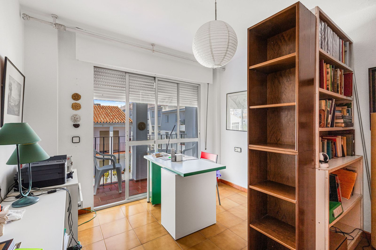 Appartement te koop in Estepona | 6 slaapkamers H5393140