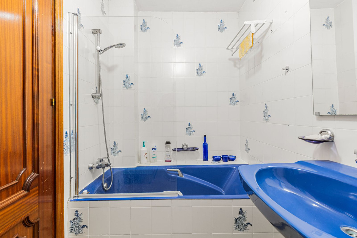 Appartement te koop in Estepona | 6 slaapkamers H5393140