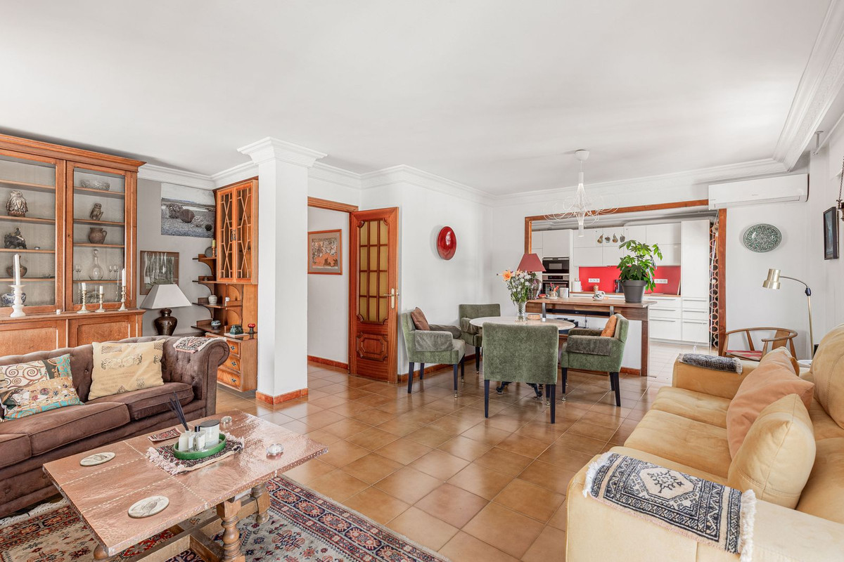 Appartement te koop in Estepona | 6 slaapkamers H5393140