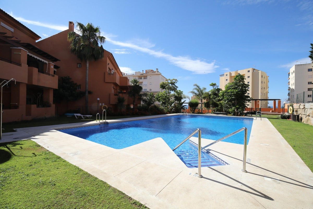 Appartement te koop in Estepona | 3 slaapkamers H5393152