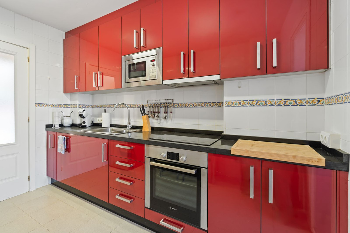 Appartement te koop in Estepona | 3 slaapkamers H5393152