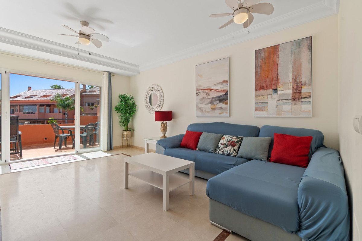 Appartement te koop in Estepona | 3 slaapkamers H5393152