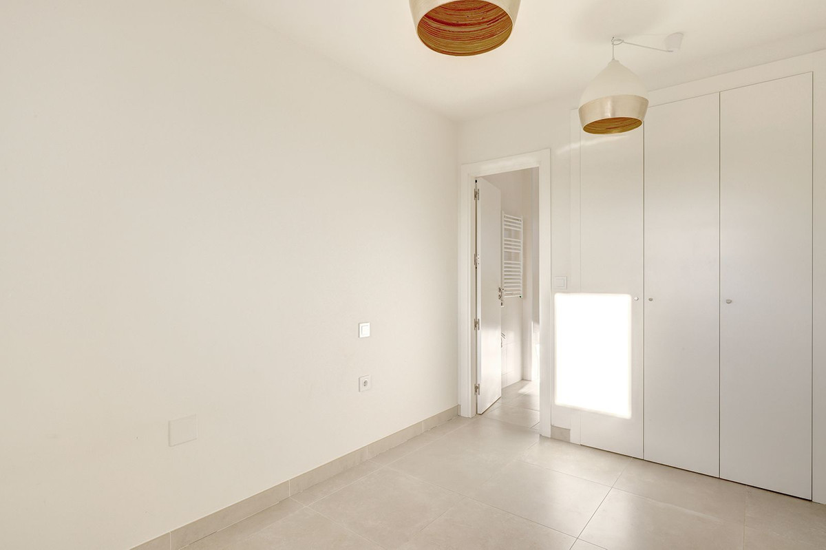 Appartement te koop in Estepona | 3 slaapkamers H5393347
