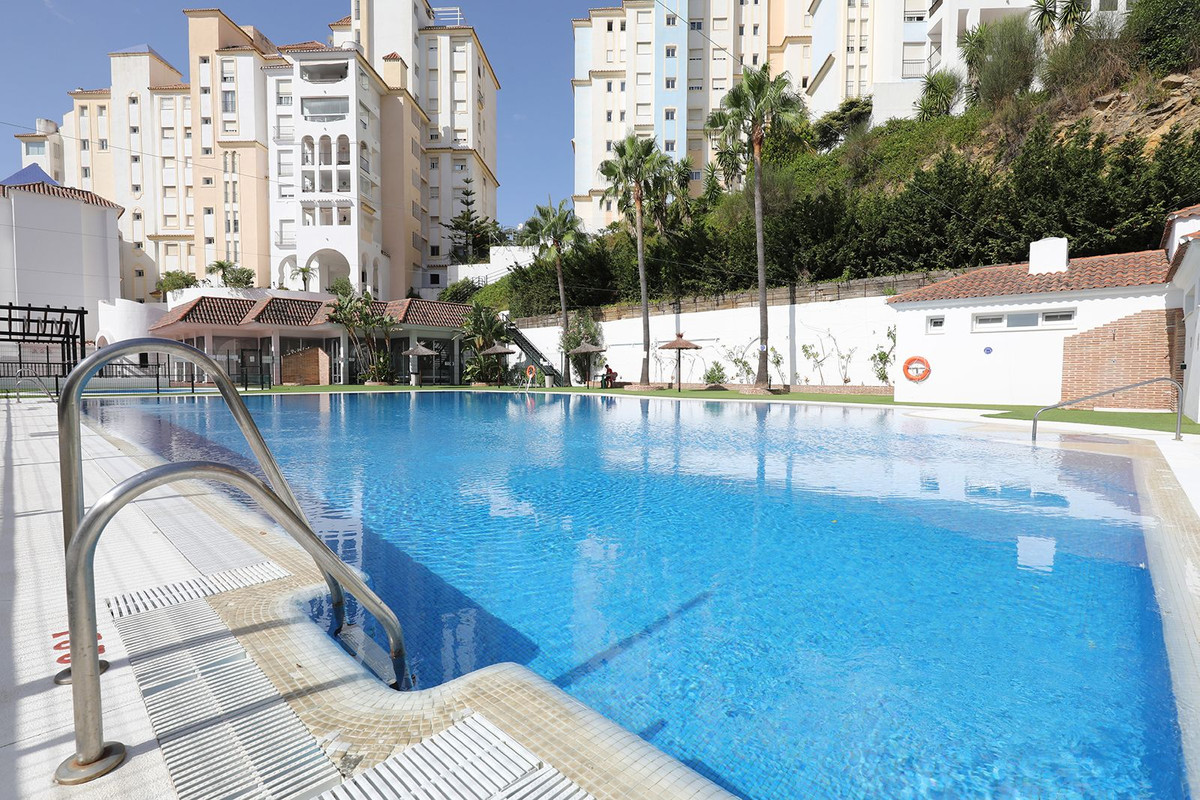 Appartement te koop in Estepona | 3 slaapkamers H5393347
