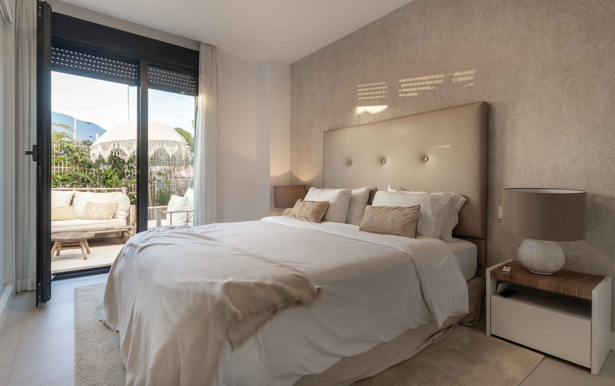 Appartement te koop in Estepona | 3 slaapkamers H5393401