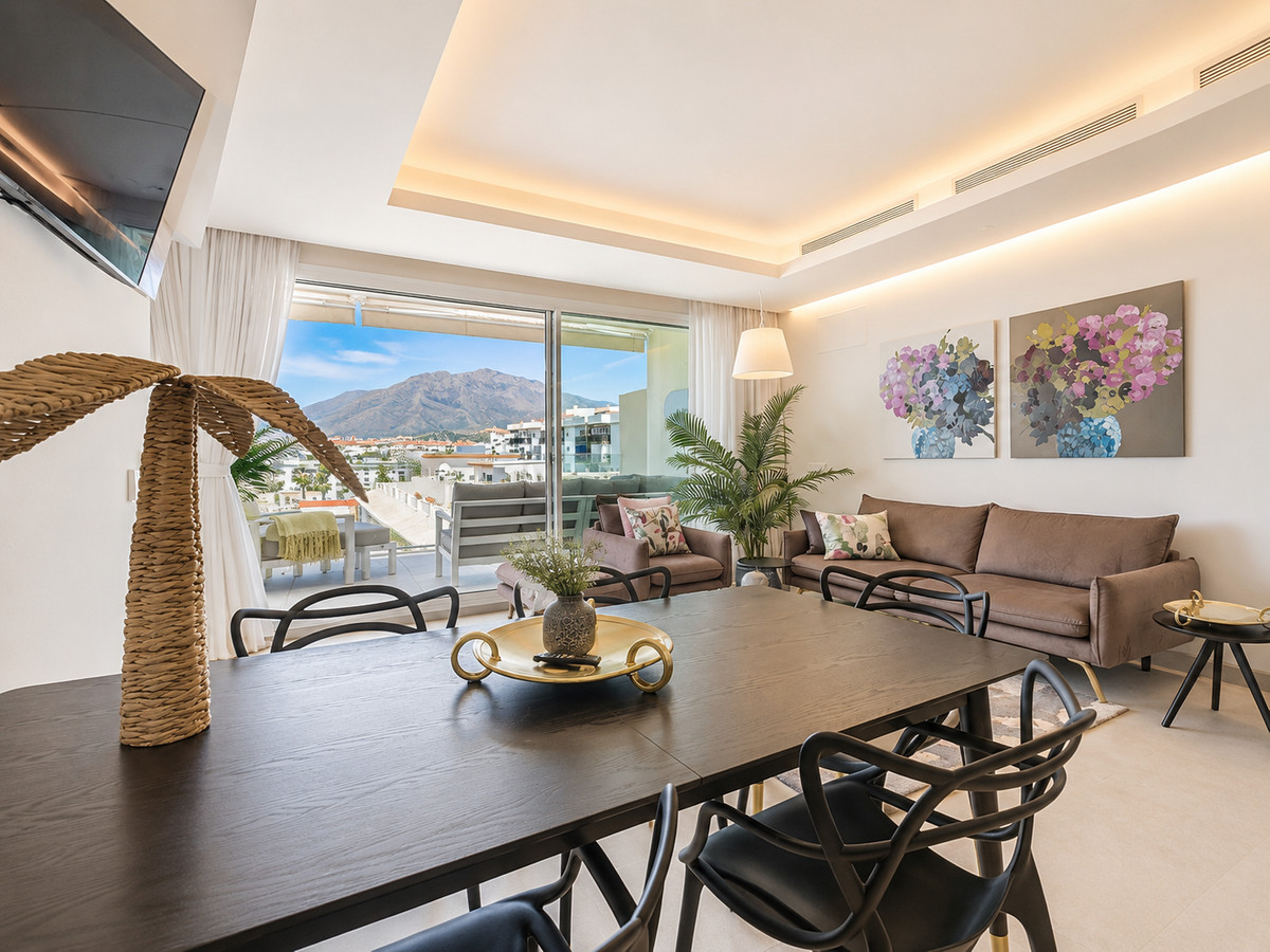 Appartement te koop in Estepona | 2 slaapkamers H5393578