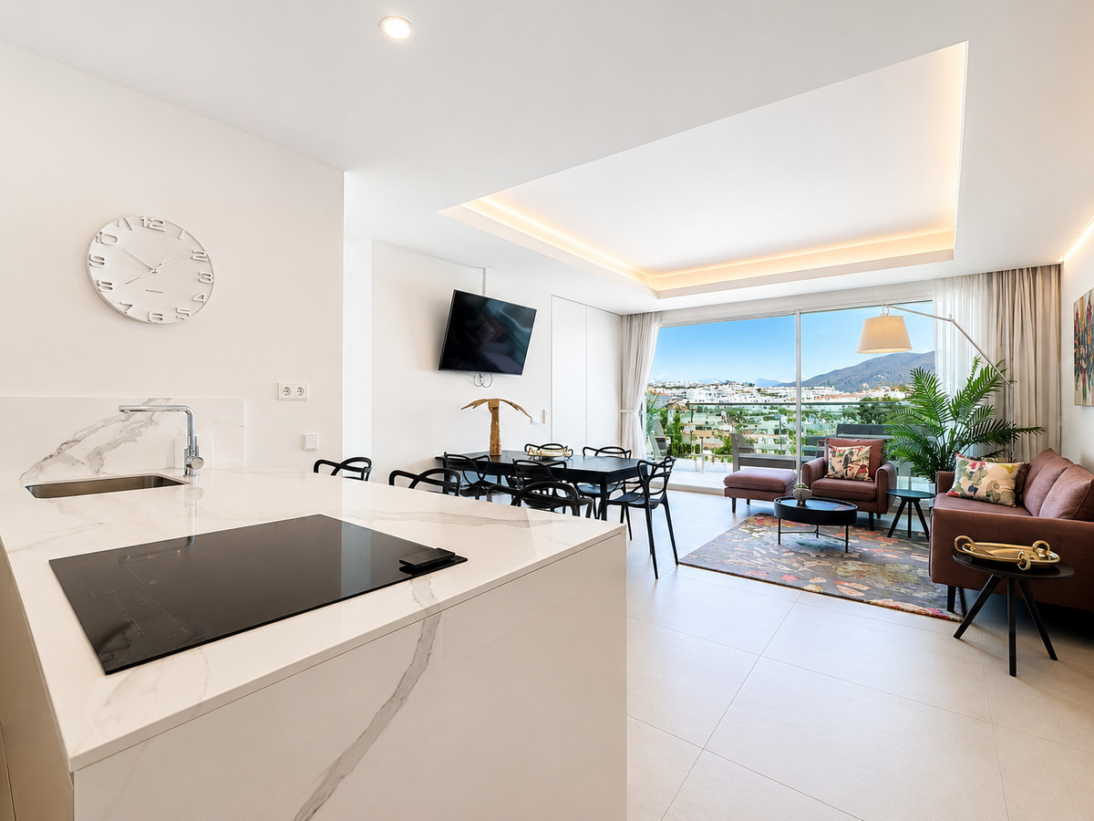 Appartement te koop in Estepona | 2 slaapkamers H5393578