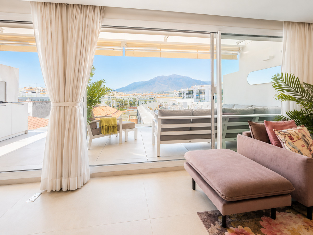 Appartement te koop in Estepona | 2 slaapkamers H5393578