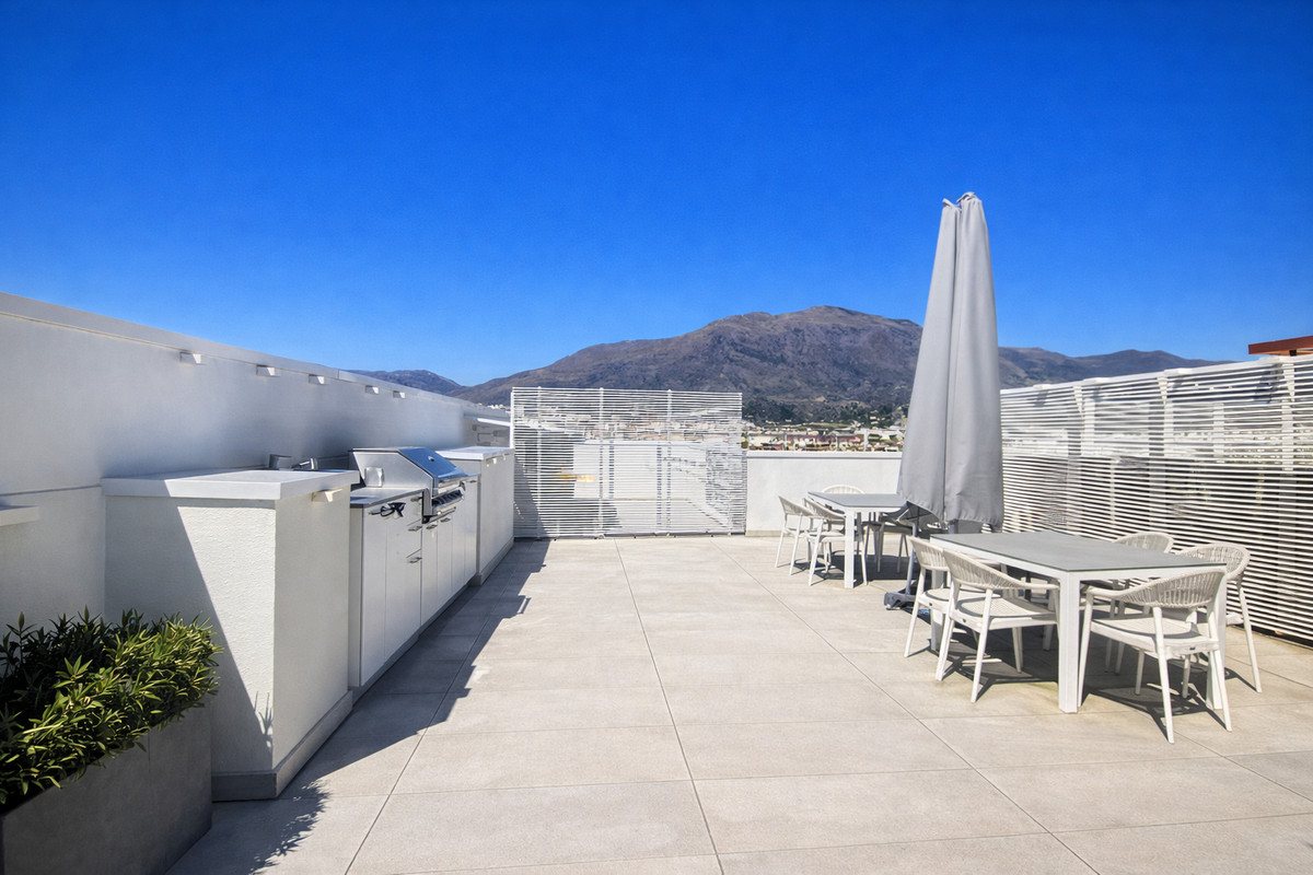 Appartement te koop in Estepona | 2 slaapkamers H5393578