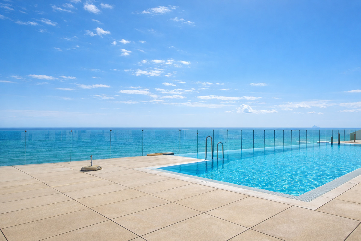 Appartement te koop in Estepona | 2 slaapkamers H5393578