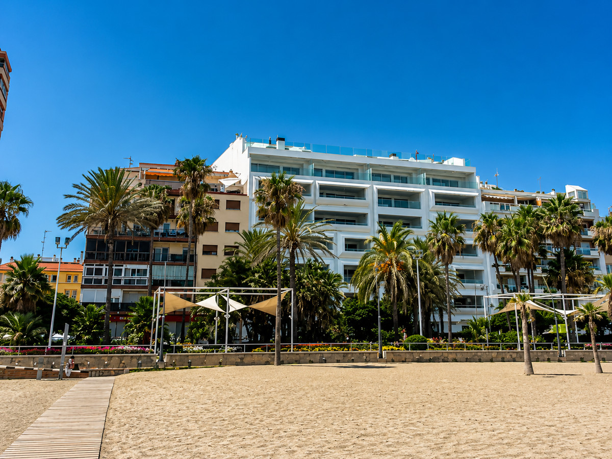 Appartement te koop in Estepona | 2 slaapkamers H5393578