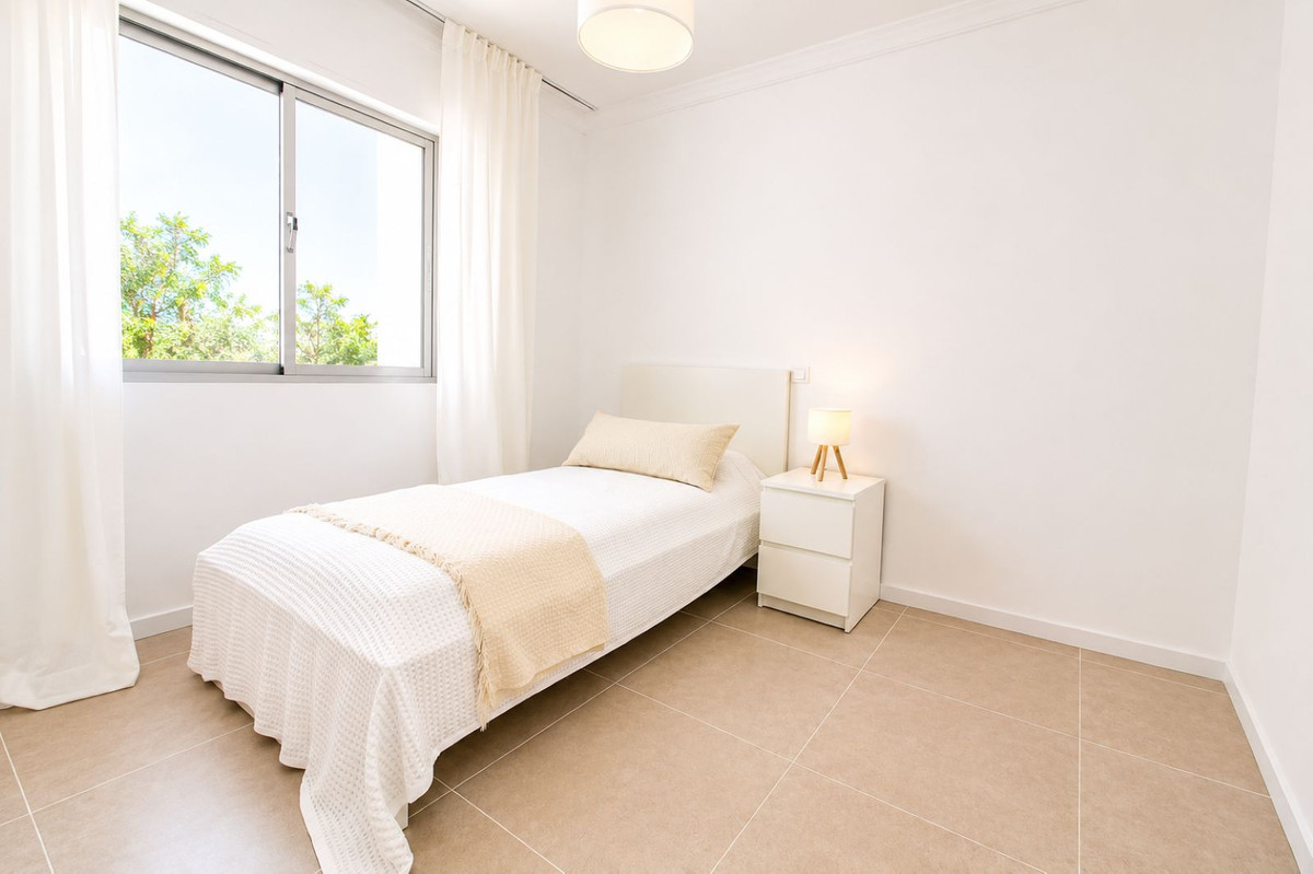 Appartement te koop in Estepona | 3 slaapkamers H5394385