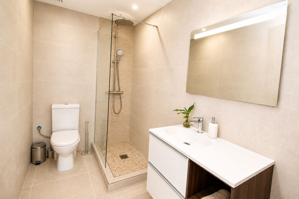 Appartement te koop in Estepona | 3 slaapkamers H5394385