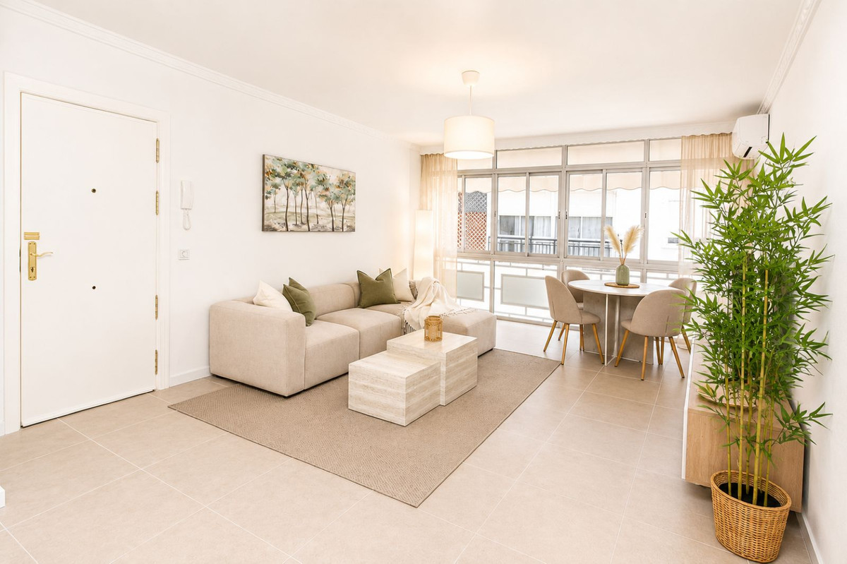 Appartement te koop in Estepona | 3 slaapkamers H5394385