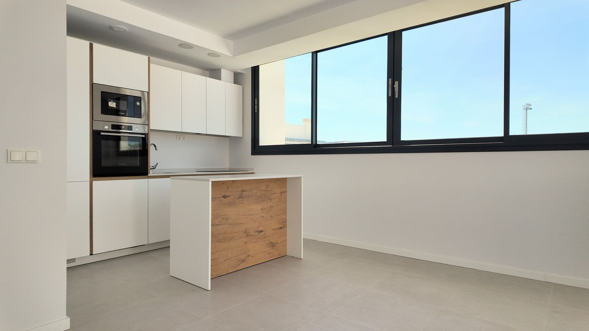Appartement te koop in Estepona | 2 slaapkamers H5394406
